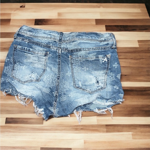 Special X Aztec Shorts Large - Picture 2 of 2